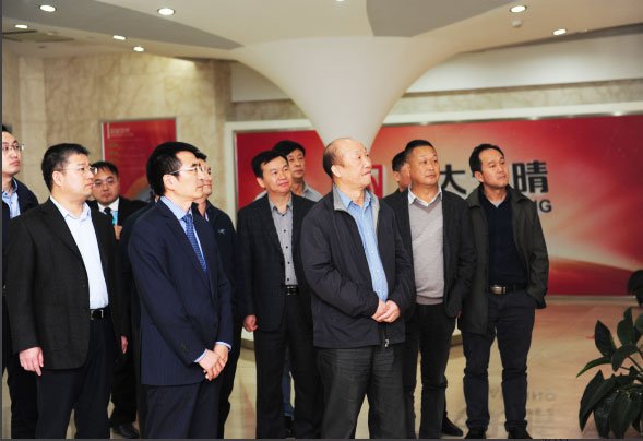 沈阳药科大学校长毕开顺一行到访正大天晴