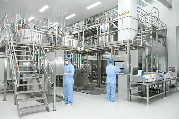 4. 1006区D级细胞培养间,不锈钢生物反应器 拷贝.jpg